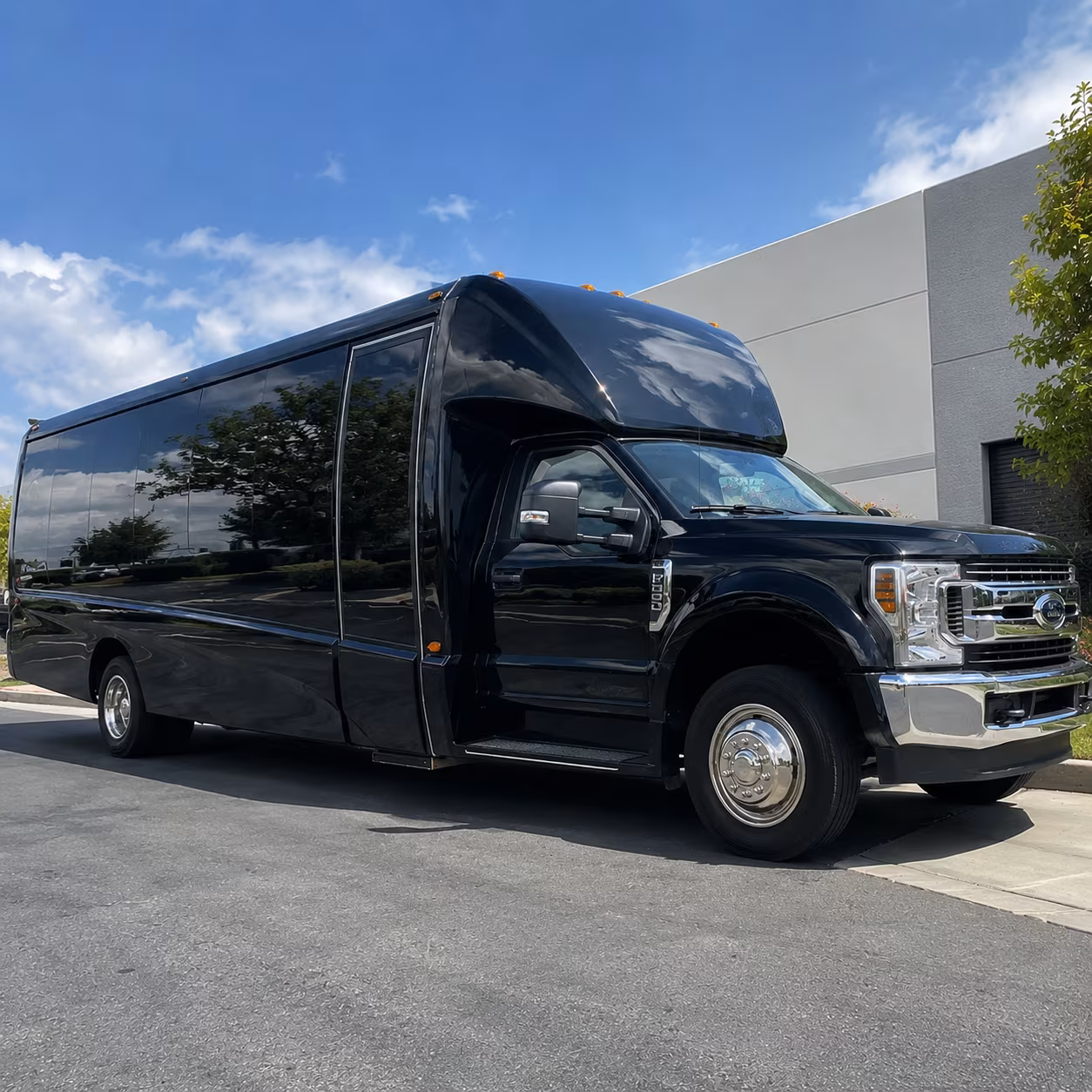 chula vista corporate charter bus rentals in chula vista