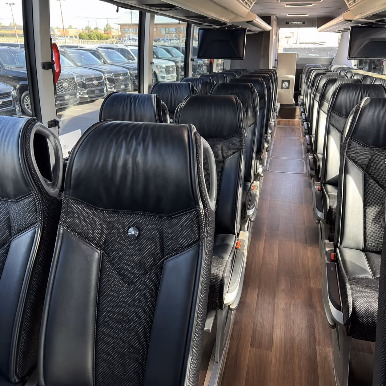 encinitas long distance charter buses to and from encinitas