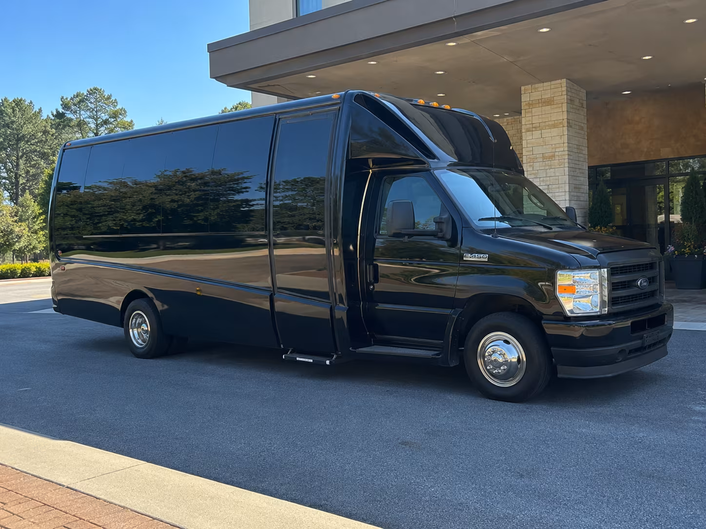 oceanside streamlined wedding transportation in oceanside