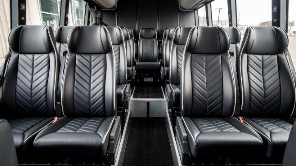 15 passenger minibus rental oceanside