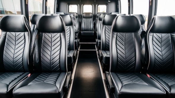 18 passenger minibus rental carlsbad