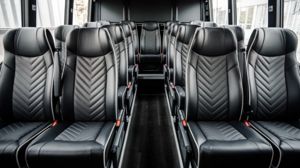 18 passenger minibus rental oceanside