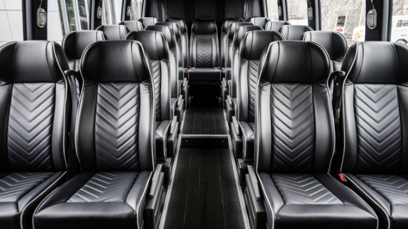 25 passenger minibus rental oceanside